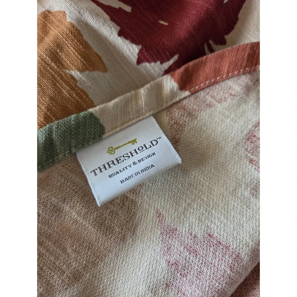 Threshold 66 Round Tablecloth Fall Leaves Thanksgiving Cotton